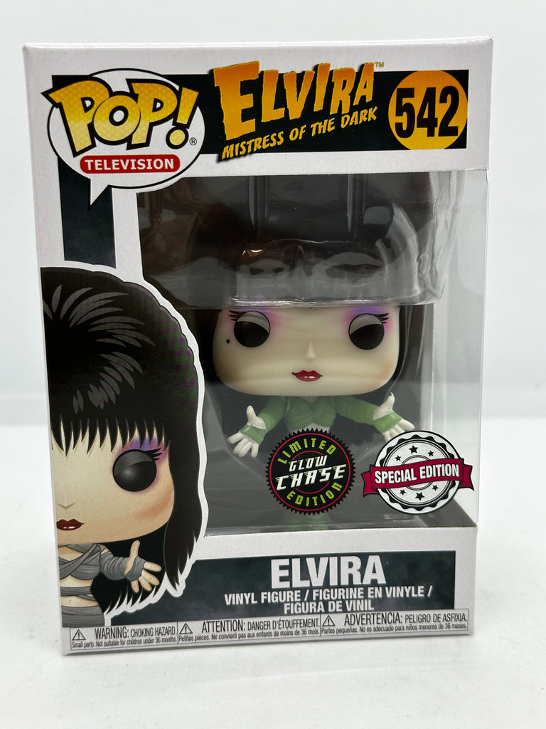 Elvira: Mistress of the Dark - Elvira as Mummy Glow In The Dark Chase Pop! Vinyl