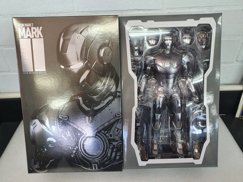 IRON MAN 2 MARK II (ARMOR UNLEASHED VERSION) 1/6TH SCALE LIMITED EDITION COLLECTABLE HOT TOY FIGURINE