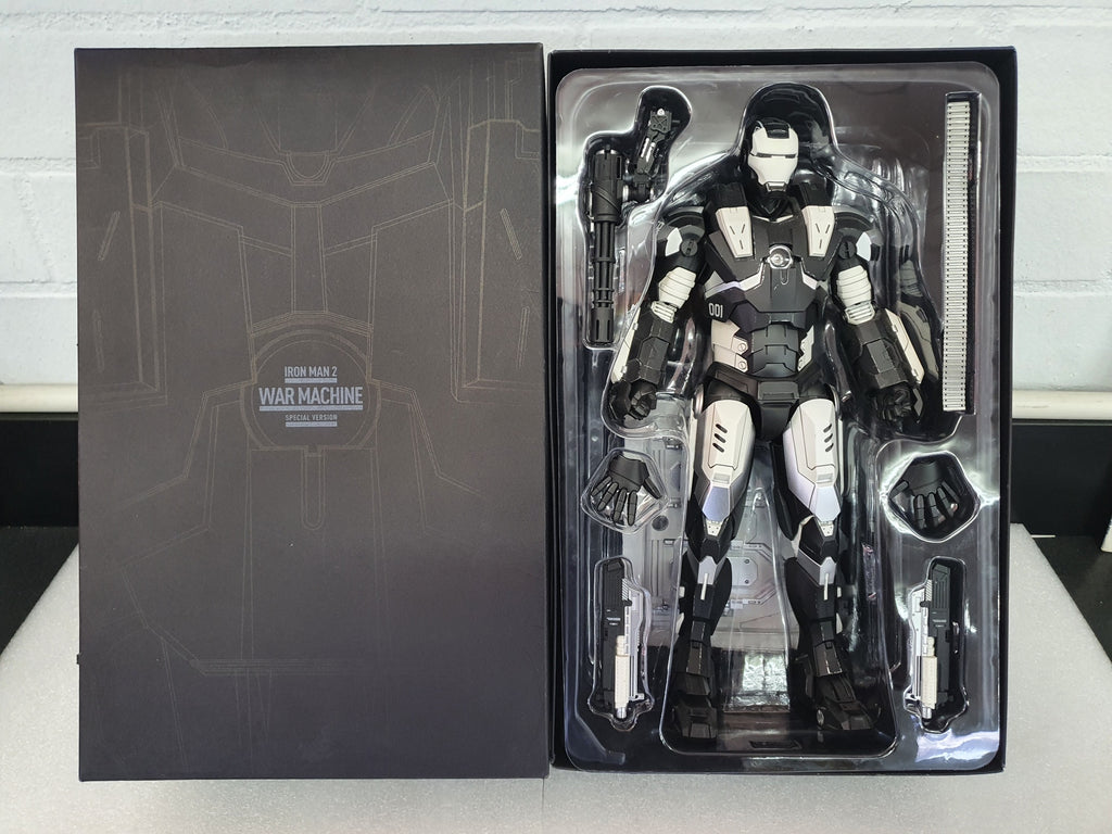 IRON MAN 2 WAR MACHINE (SPECIAL VERSION) 1/6TH SCALE LIMITED EDITION COLLECTABLE HOT TOY FIGURINE