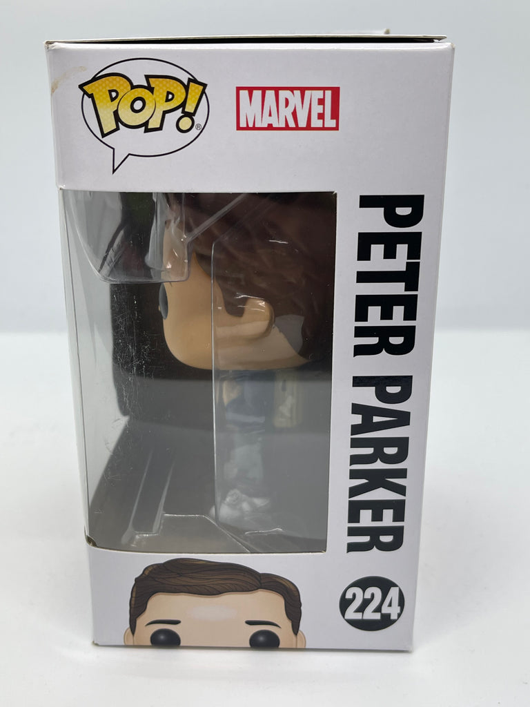 Funko pop peter parker 224 deals